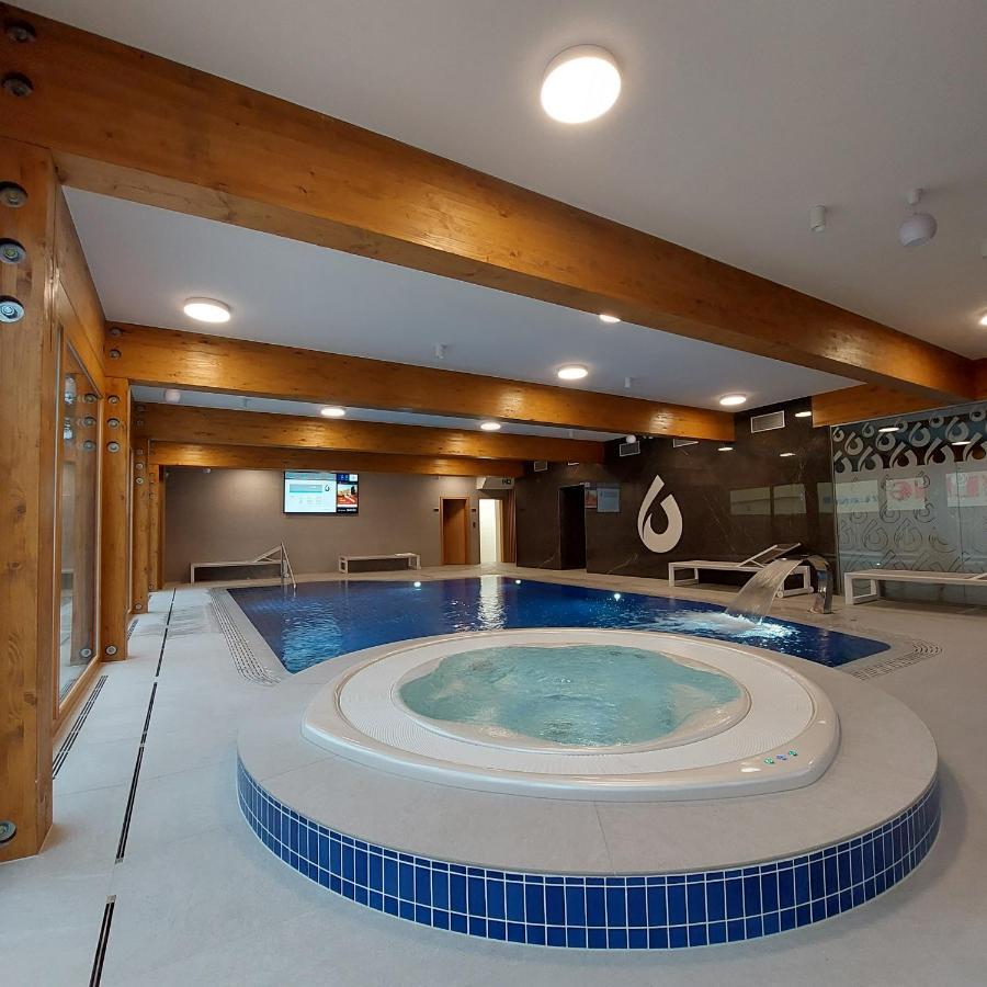 Apartman Rezidence Javor เชเลซนารูดา ภายนอก รูปภาพ